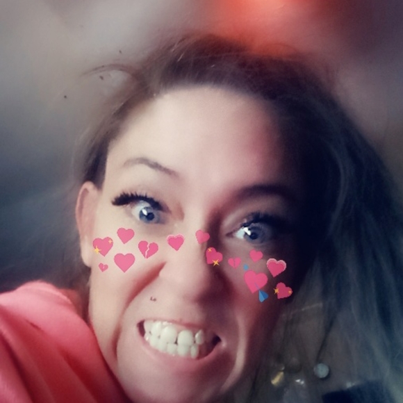 Meet your Posher, Robyn - Picture 6 of 8